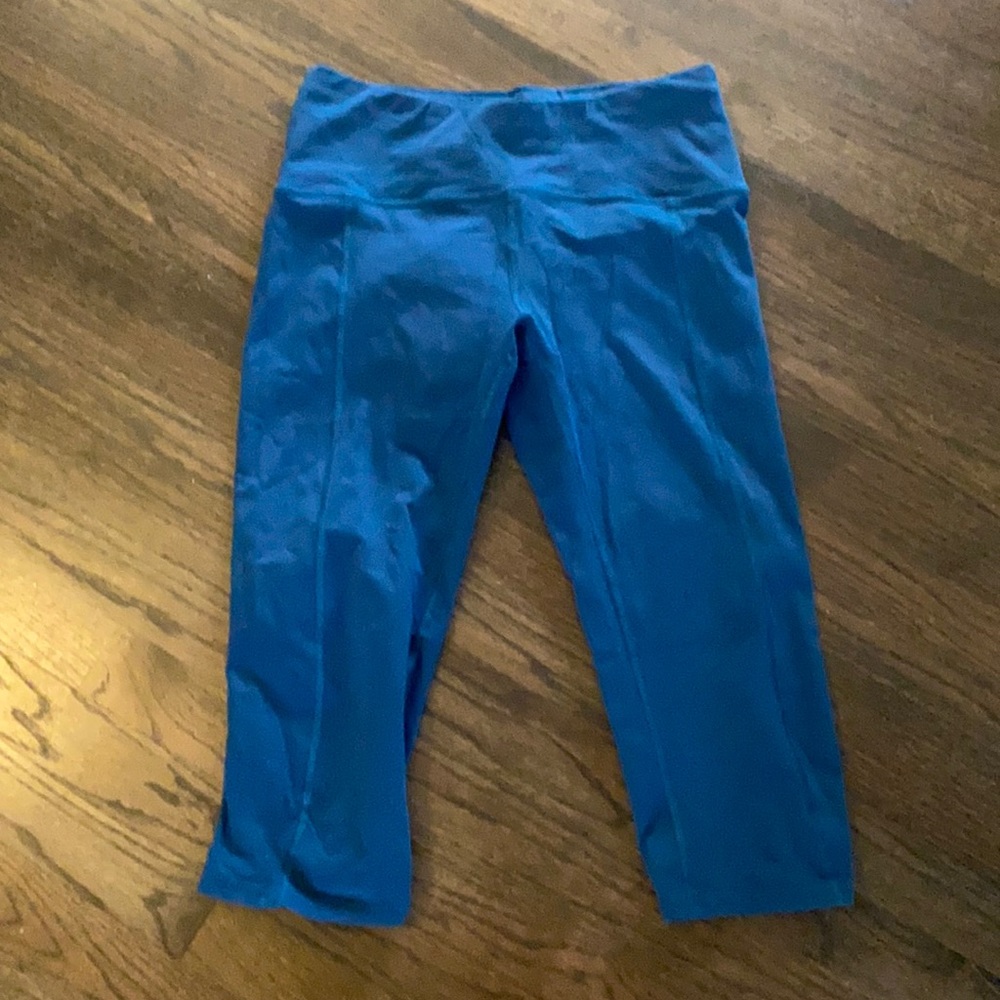 Oiselle Crop Blue Leggings Small S EUC